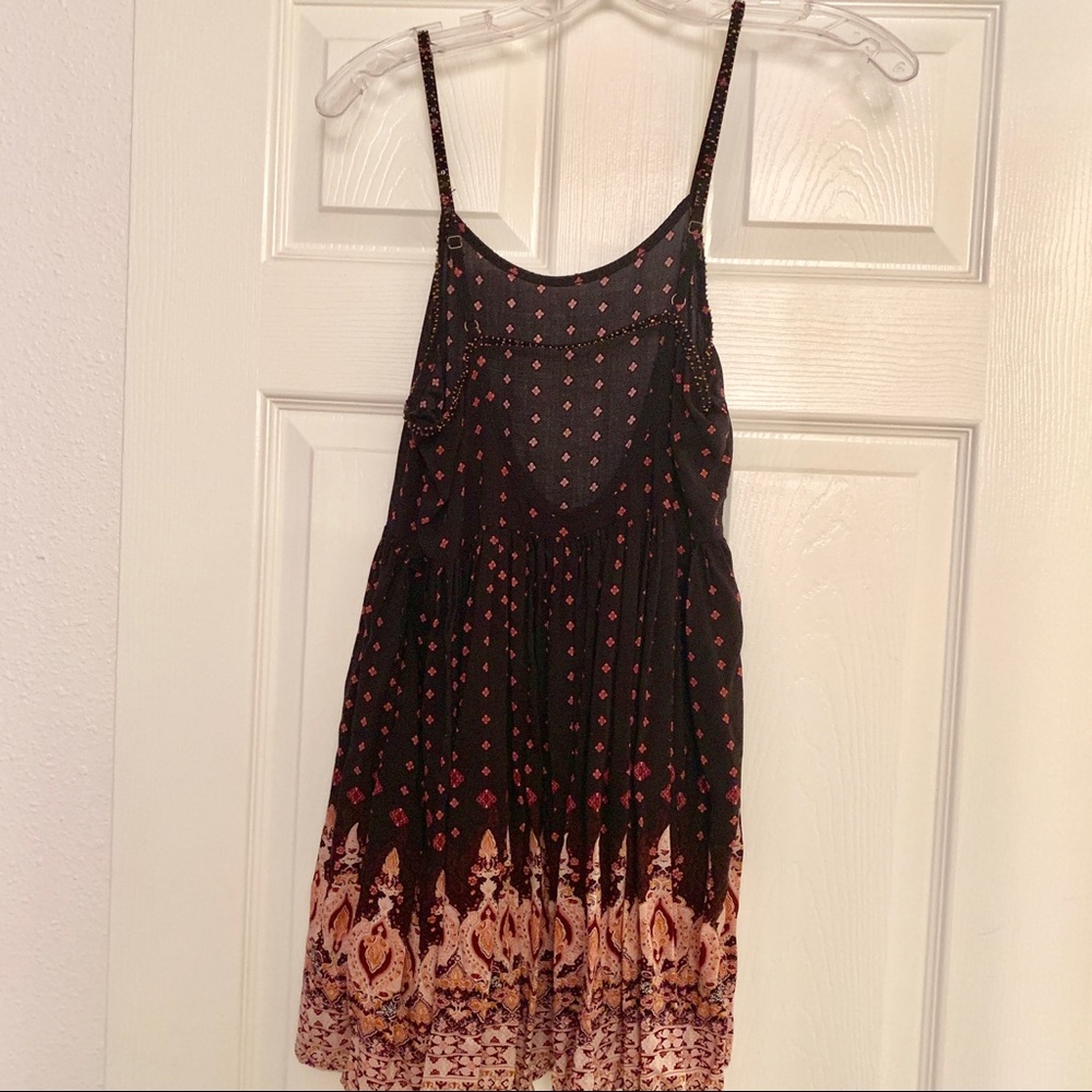 Summer dress - Picture 2 of 2